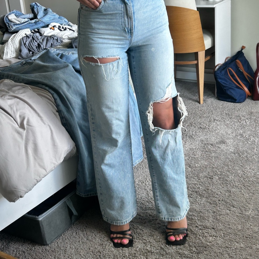 Light Blue Distressed Women's Jeans